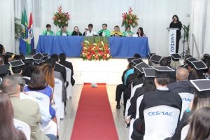 cesmac-realiza-serie-de-colacoes-de-grau-especiais-24
