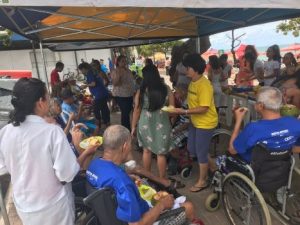 idosos-realizam-atividades-fisicas-e-de-lazer-na-praia-da-pajucara-cesmac-7