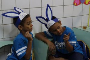projeto-crescer-celebra-a-pascoa-com-as-criancas-cesmac-obra-social-38