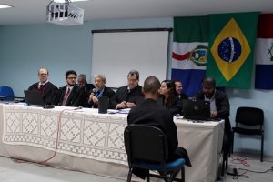 cesmac-recebe-sessao-do-tribunal-do-juri-real-13
