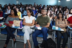 ciclo-de-palestras-discute-sobre-novos-desafios-da-nutricao-3