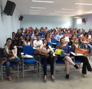 mesa-redonda-debate-saude-mental-na-infancia-cesmac_5