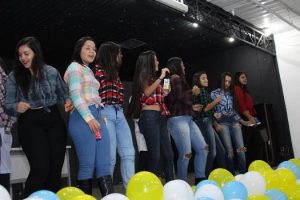 6a-expoquimica-reune-academicos-de-farmacia-no-campus-i-11