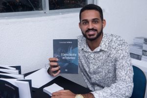 livro-destaca-o-cinema-educativo-em-pernambuco-cesmac_jornalismo_-45