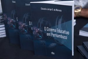 livro-destaca-o-cinema-educativo-em-pernambuco-cesmac_jornalismo_-45