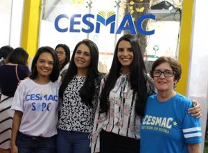 Administração- e- Arquitetura -do -CESMAC- com- atividades -práticas- na- SBPC- (27)