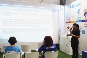 Administração- e- Arquitetura -do -CESMAC- com- atividades -práticas- na- SBPC- (27)
