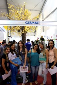 Biomedicina, Engenharia- Civil- e- Educação- Física- agitam-estande- do- CESMAC -sbpc_(41)