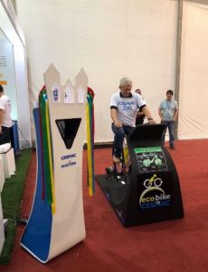 Ecobike- chama- a- atenção- do- público- da- 70ª- SBPC- no- estande- do -CESMAC- (6)