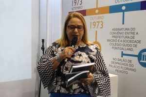 Estande- do- Cesmac- na- SBPC- foi -palco- para- o- relançamento- de- livros- (19)