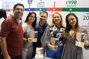 Estande- do- Cesmac- na- SBPC- foi -palco- para- o- relançamento- de- livros- (19)