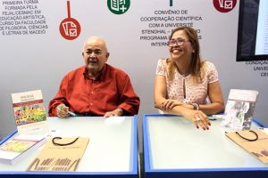 Lançamento- de- livros -é- atração- em -Estande- do- CESMAC- na- SBPC- 2018- (13)