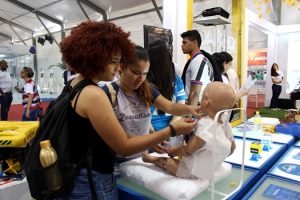 Serviç- Social- e- Enfermagem- do- CESMAC- levam- atividades- para- SBPC- 2018- (11)