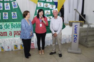 Clima- de- Natal- toma- conta- do- CESMAC-Projeto-crescer (108)