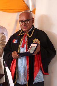 Vice-Reitor- recebe- homenagem- na- FESCLIM - CESMAC (41)