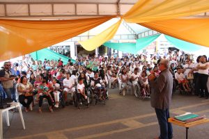 Vice-Reitor- recebe- homenagem- na- FESCLIM - CESMAC (41)