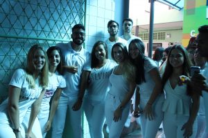 Alunos- do- primeiro- período- do curso de- Odontologia- participam- de-aula- prática (2)