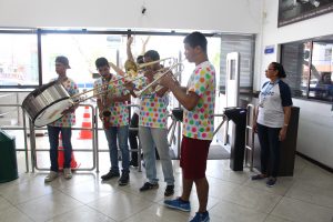 CESMAC- no- clima- de- Carnaval- faz- chamada- para- o- Bloco- Hoje- Eu -Tiro- 10-(27)