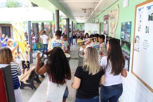 CESMAC- no- clima- de- Carnaval- faz- chamada- para- o- Bloco- Hoje- Eu -Tiro- 10-(27)