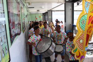 CESMAC- no- clima- de- Carnaval- faz- chamada- para- o- Bloco- Hoje- Eu -Tiro- 10-(27)