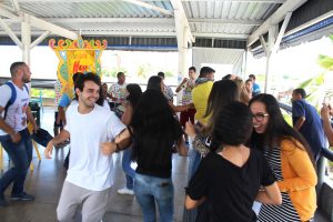 CESMAC- no- clima- de- Carnaval- faz- chamada- para- o- Bloco- Hoje- Eu -Tiro- 10-(27)