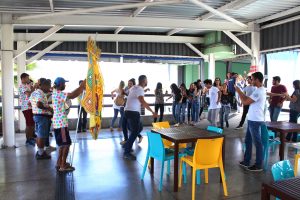 CESMAC- no- clima- de- Carnaval- faz- chamada- para- o- Bloco- Hoje- Eu -Tiro- 10-(27)