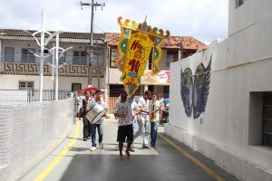 CESMAC- no- clima- de- Carnaval- faz- chamada- para- o- Bloco- Hoje- Eu -Tiro- 10-(27)