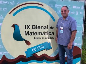 Professor na Bienal de Matemática