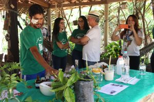 Curso- de- Farmácia- faz- Implantação- de- Horta- Medicinal- e- Condimentar- na- Aldeia- Xucuru-Kariri- em- Palmeira- dos- Índios- (61)
