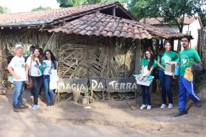 Curso- de- Farmácia- faz- Implantação- de- Horta- Medicinal- e- Condimentar- na- Aldeia- Xucuru-Kariri- em- Palmeira- dos- Índios- (61)