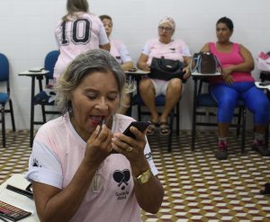 Curso- de- Educação- Física- do- CESMAC- realiza- exercícios- físicos- com- mulheres- mastectomizadas-(68)