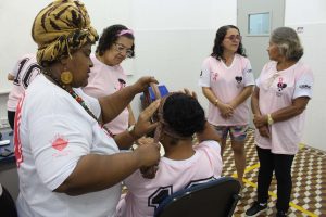 Curso- de- Educação- Física- do- CESMAC- realiza- exercícios- físicos- com- mulheres- mastectomizadas-(68)