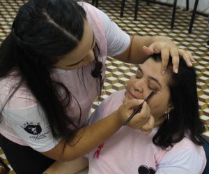 Curso- de- Educação- Física- do- CESMAC- realiza- exercícios- físicos- com- mulheres- mastectomizadas-(68)