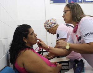 Curso- de- Educação- Física- do- CESMAC- realiza- exercícios- físicos- com- mulheres- mastectomizadas-(68)