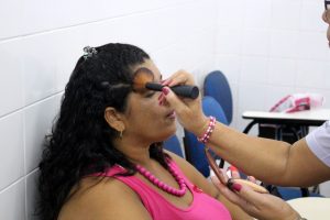 Curso- de- Educação- Física- do- CESMAC- realiza- exercícios- físicos- com- mulheres- mastectomizadas-(68)