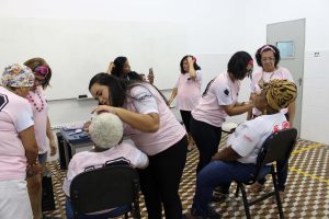 Curso- de- Educação- Física- do- CESMAC- realiza- exercícios- físicos- com- mulheres- mastectomizadas-(68)