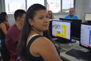 Programação do I MEETING do curso de Farmácia seguiu, no segundo dia, com realização de oficinas temáticas a tarde e também no período da noite (21)