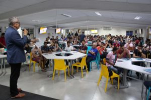 Série- de -minicursos- marcou- a -tarde -e noite- de- atividades- ontem, 30, no- Simpósio -Internacional- das- Engenharias, Arquitetura- e- Sistemas- de -Informação- (60)