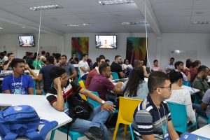 Série- de -minicursos- marcou- a -tarde -e noite- de- atividades- ontem, 30, no- Simpósio -Internacional- das- Engenharias, Arquitetura- e- Sistemas- de -Informação- (60)