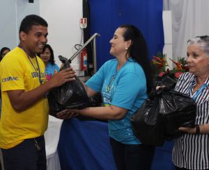 CESMAC- faz -entrega -das- arrecadações- feitas- no- Simpósio- Internacional- das- Engenharias, Arquitetura- e -Sistemas- de -Informação- (55)