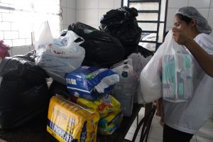 CESMAC- faz -entrega -das- arrecadações- feitas- no- Simpósio- Internacional- das- Engenharias, Arquitetura- e -Sistemas- de -Informação- (55)