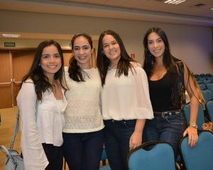 EXPOISEC -Medicina -apresenta -trabalhos- de -pesquisa- focados -na construção -partilhada -da -saúde -como- direito -fundamental(69)