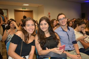 EXPOISEC -Medicina -apresenta -trabalhos- de -pesquisa- focados -na construção -partilhada -da -saúde -como- direito -fundamental(69)