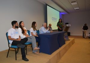 EXPOISEC -Medicina -apresenta -trabalhos- de -pesquisa- focados -na construção -partilhada -da -saúde -como- direito -fundamental(69)