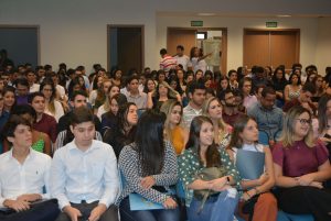 EXPOISEC -Medicina -apresenta -trabalhos- de -pesquisa- focados -na construção -partilhada -da -saúde -como- direito -fundamental(69)