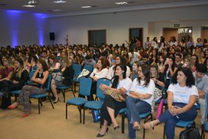 EXPOISEC -Medicina -apresenta -trabalhos- de -pesquisa- focados -na construção -partilhada -da -saúde -como- direito -fundamental(69)
