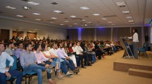 EXPOISEC -Medicina -apresenta -trabalhos- de -pesquisa- focados -na construção -partilhada -da -saúde -como- direito -fundamental(69)