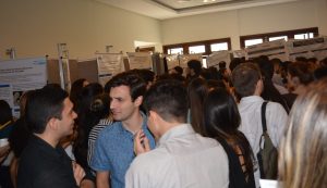 EXPOISEC -Medicina -apresenta -trabalhos- de -pesquisa- focados -na construção -partilhada -da -saúde -como- direito -fundamental(69)