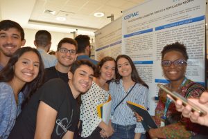 EXPOISEC -Medicina -apresenta -trabalhos- de -pesquisa- focados -na construção -partilhada -da -saúde -como- direito -fundamental(69)
