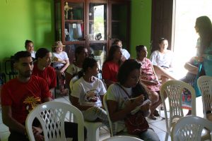 Professores- e- alunos- do- curso- de -Farmácia -do -CESMAC -realizam- ação -extensionista- em- Comunidade- Quilombolas -de -Água Branca- (34)